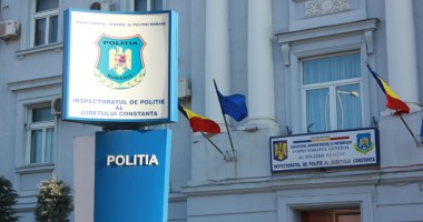 Stire din Eveniment : Polițiștii acuză că nu sunt plătiți pentru week-end-urile când muncesc