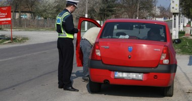 Stire din Eveniment : Momeală pentru polițiștii rutieri și cei de frontieră