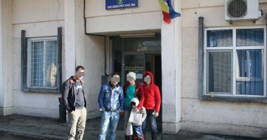 Stire din Eveniment : Polițiștii de frontieră au stricat planurile a încă patru iranieni