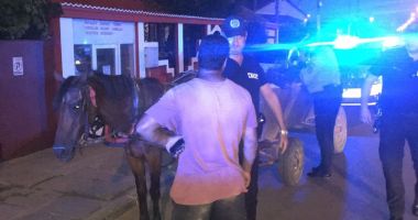 Stire din Social : Polițiștii locali "periază" cartierele din Constanța