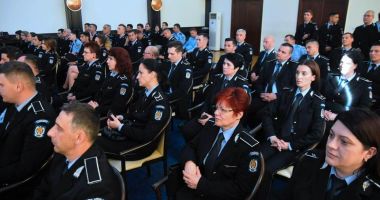 Polițiștii locali, premiați pentru merite deosebite, chiar de ziua lor - 2