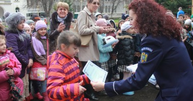 Polițiștii mascați au făcut spectacol în centrul Constanței - 2