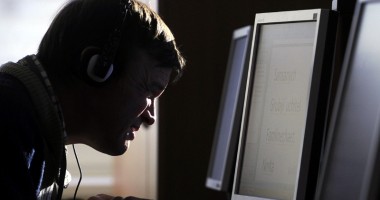 Stire din Eveniment : Polițiștii vor să prevină pirateria software