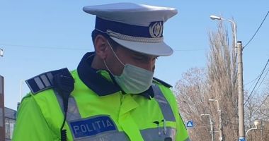 Stire din Eveniment : Șofer din Corbu, prins când voia să mituiască un polițist