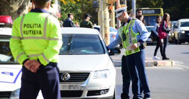 Stire din Eveniment : Taximetriștii și șoferii de ride-sharing, în vizorul Poliției