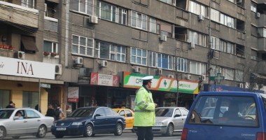 Stire din Eveniment : Procesul civil al celor 34 de polițiști de la Rutieră acuzați de corupție o ia de la capăt