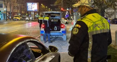 Stire din Eveniment : Efective sporite ale polițiștilor, în județul Constanța, la trecerea dintre ani