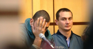 Stire din Eveniment : Fostul polițist Marius Ionuț Magda, care și-a omorât mama, trimis în judecată