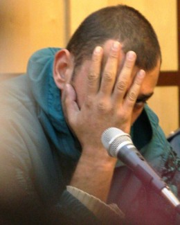 Stire din Eveniment : Fostul polițist care și-a omorât mama, trimis în judecată