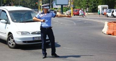 Stire din Eveniment : Poliția Română suplimentează  numărul agenților de Ziua Marinei