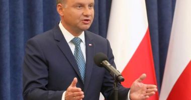 Stire din Actualitate : Polonia cere Ucrainei să îşi confrunte trecutul, în ciuda frontului comun împotriva Rusiei