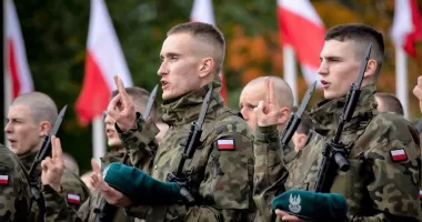 Stire din Actualitate : Polonia va crea un nou corp de rezerviști civili pentru a atinge cifra de 500.000 de soldați