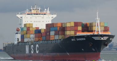 Poluare cu combustibil într-un port din Portugalia