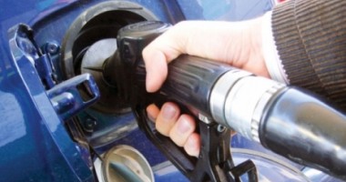 Stire din Economie : Benzina s-a scumpit din nou