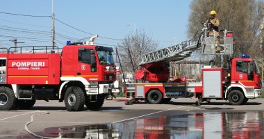Stire din Eveniment : Pompierii constănțeni, pe locul II pe țară la descarcerare și acordarea primului ajutor