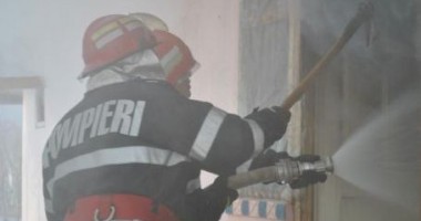 Incendiu într-un apartament din Tomis Nord