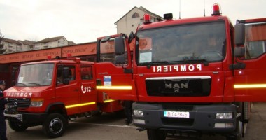 Stire din Eveniment : Fum puternic în Eforie Nord. Pompierii s-au deplasat la fața locului