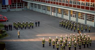 Stire din Eveniment : Moment de reculegere în Franța pentru pompierul din Constanța