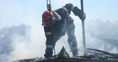 Stire din Eveniment : Ce trebuie să faceți pentru ca locuințele voastre să nu ia foc
