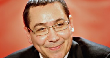 Traian Băsescu l-a desemnat pe Victor Ponta premier
