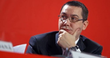 Stire din Politică-Administrație : Ponta: Năstase a pierdut calitatea de membru PSD când a primit condamnarea definitivă