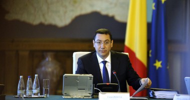 Stire din Politică-Administrație : Guvernul își angajează marți răspunderea asupra proiectului de lege privind descentralizarea