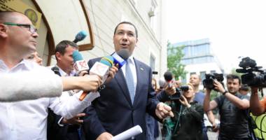 Stire din Politică-Administrație : Fostul premier Victor Ponta, audiat