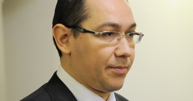 Stire din Politică-Administrație : Premierul Victor Ponta discută astăzi cu congresmani americani despre eliminarea vizelor