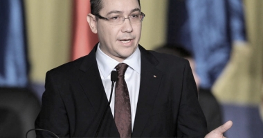 Stire din Politică-Administrație : "Actualul Guvern nu se ocupă de economie"