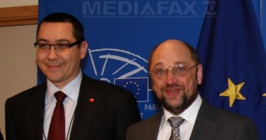 Stire din Politică-Administrație : Ponta: Referendumul va fi organizat conform deciziei Curții Constituționale. Martin Schulz: Valorile UE trebuie respectate de toți