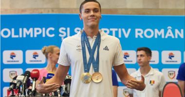 Stire din Sport : Peste 430.000 de euro, strânși într-o campanie umanitară în care s-a implicat David Popovici