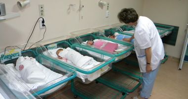 Populația României e în continuă scădere