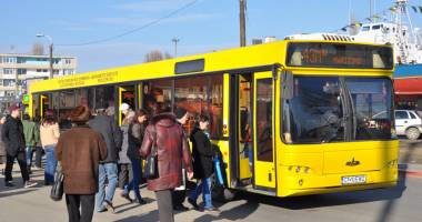 Stire din Social : Constănțenii s-au pus pe făcut copii
