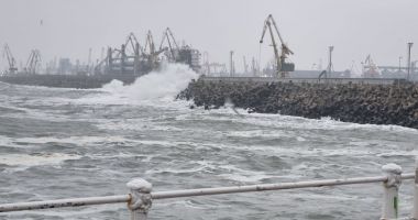 Mai multe porturi din Constanța au fost închise din cauza vântului puternic
