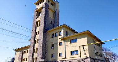 Stire din Economie : Bursa Nouă, clădire-simbol a Portului Constanţa, în plin proces de reabilitare