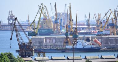 Stire din Economie : Lucian Bode: „Succesul Portului Constanţa va depinde de colaborarea autorităţilor cu mediul privat”