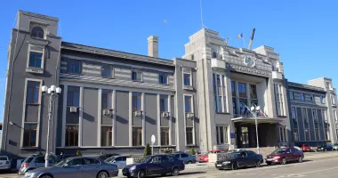 Stire din Economie : Ce averi au strâns noii administratori ai Portului Constanța. Ce-i recomandă pentru funcții (II)