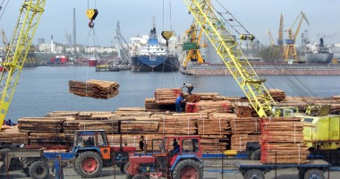 Stire din Economie : Portuarii au primit lovitura de grație
