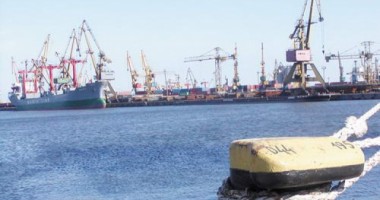 Stire din Eveniment : Porturile din Constanța, redeschise. Rămâne închis portul Constanța Sud – fluvial