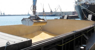 Stire din Economie : Performanță de invidiat a portului Constanța