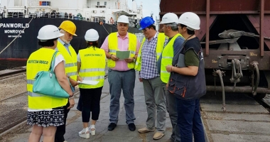 Stire din Social : Inspecția Muncii dă iama în operatorii portuari și angajatorii de pe litoral