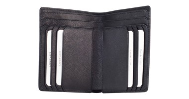 Portmoneu înapoiat de un jandarm