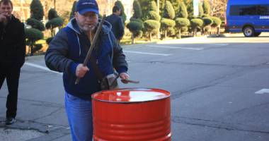 Portuarii sunt furioși că sunt băgați în aceeași grupă de muncă cu frizerii - 8