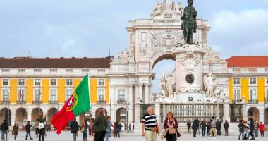 Stire din Actualitate : Portugalia relaxează restricţiile pentru persoanele din UE cu certificat digital Covid-19