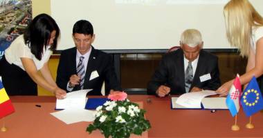 Stire din Economie : Porturile Constanța și Vukovar au semnat un memorandum de înțelegere