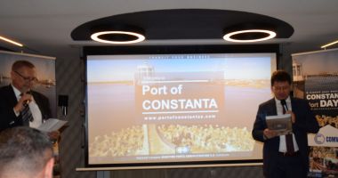 Stire din Economie : Portul Constanța și-a serbat ziua pe nava "Budapest"