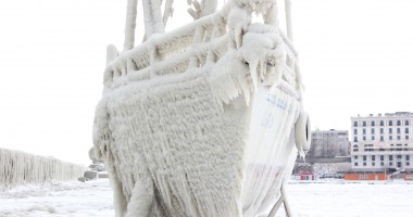 IMAGINI INCREDIBILE / Portul de gheață - 5