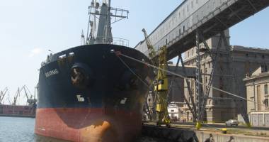 Stire din Economie : Porturile românești au cele mai mari creșteri de trafic din zona Mării Negre