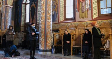 Stire din Social : Credincioșii se pregătesc pentru Postul Crăciunului