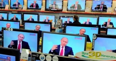 Stire din Actualitate : Ucraina interzice emisia a 15 posturi de televiziune ruse pe teritoriul său